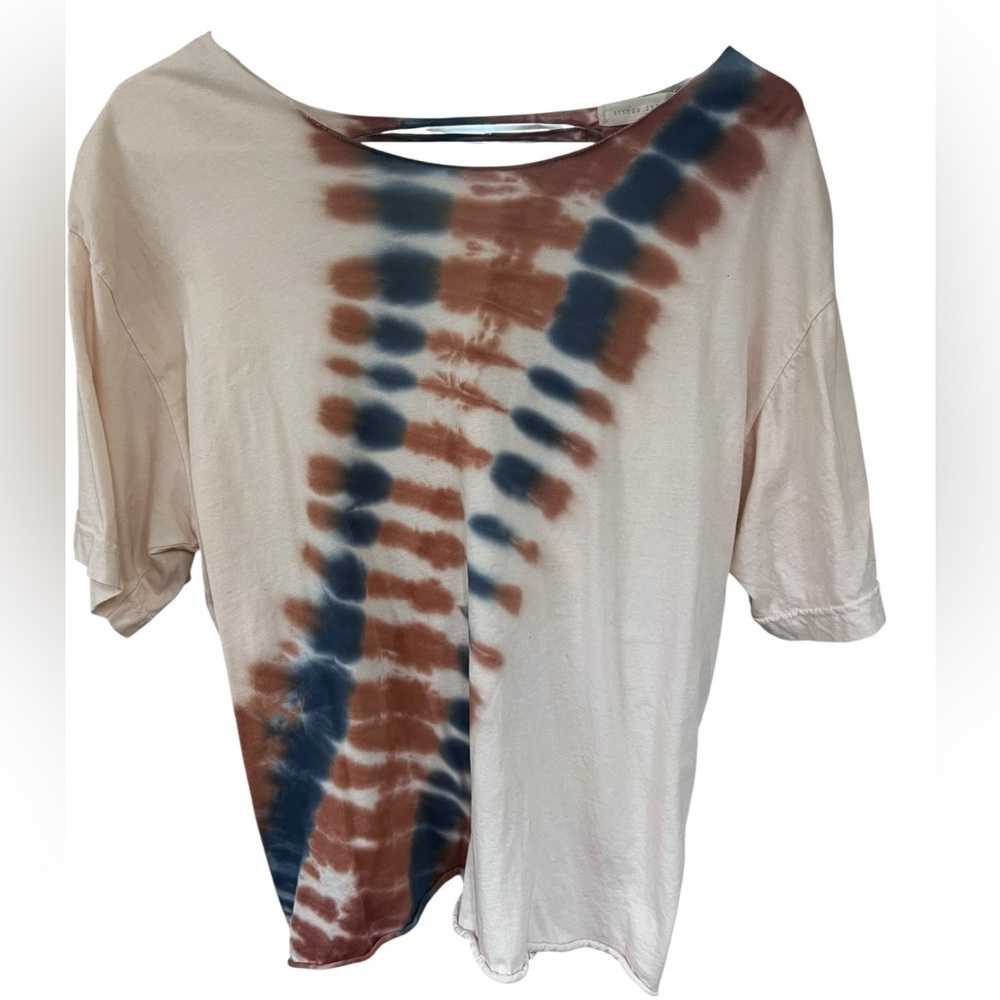 Tie-Dye Lace-Up Women Top - Picture 3 of 3